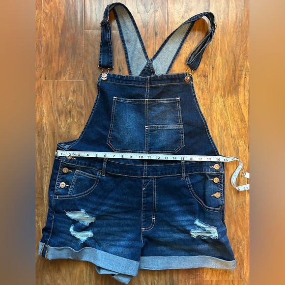 Girl’s Denim Overalls - Picture 4 of 9